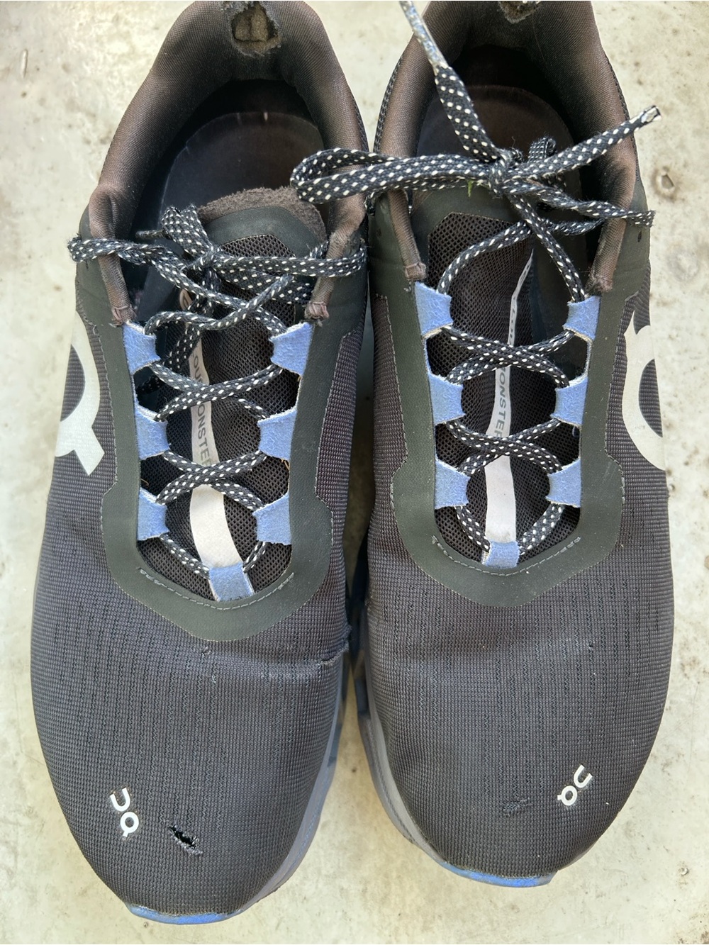 ON Cloudmonster Running Shoes